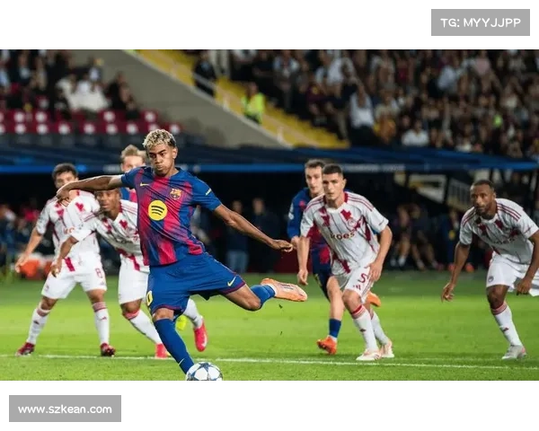 奥林匹亚科斯如何通过战术创新和稳定管理保持希腊足球联赛统治地位